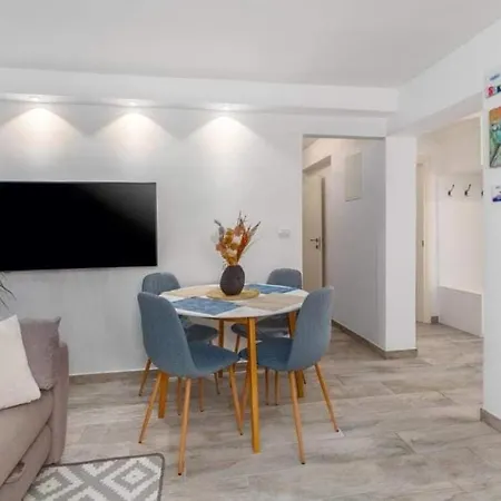 Apartment Apartment Amor Pula