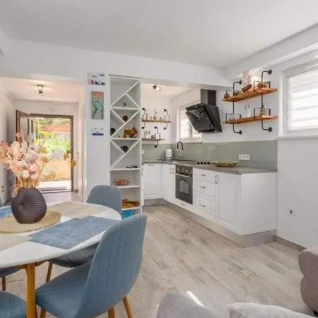 Apartment Amor