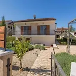 Apartment Amor פולה
