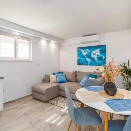 Apartment Amor Lägenhet Pula